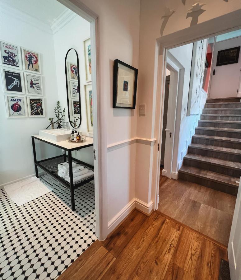 1 Royal Street Guesthouse 리비크 카스틸 외부 사진